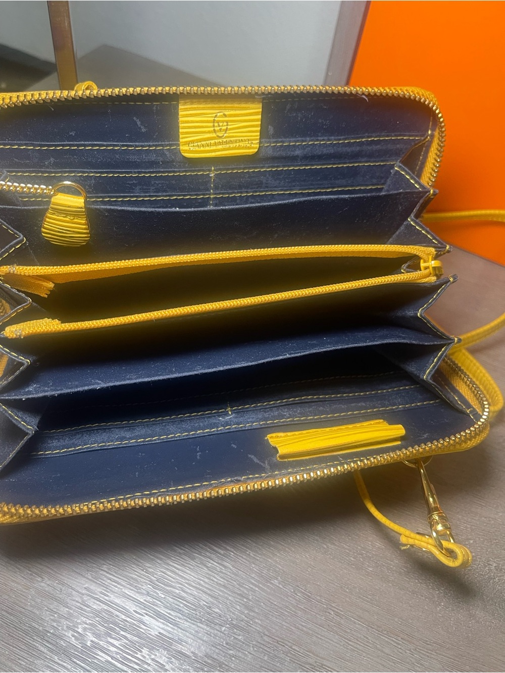 Gianni Valentino vintage Wallet crossbody - Picture 6 of 12
